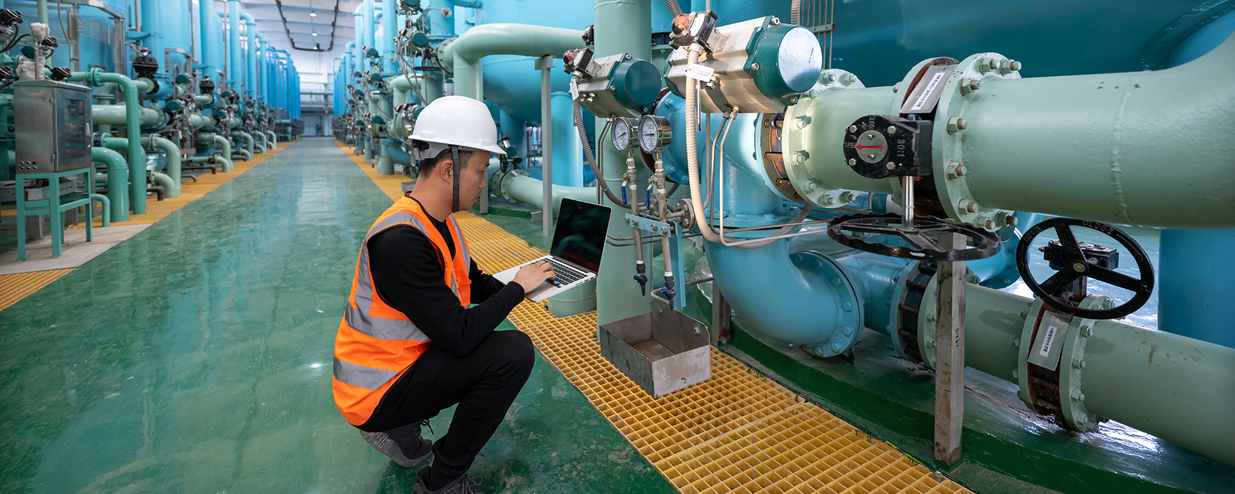 Engineering services in the water treatment and water supply industry